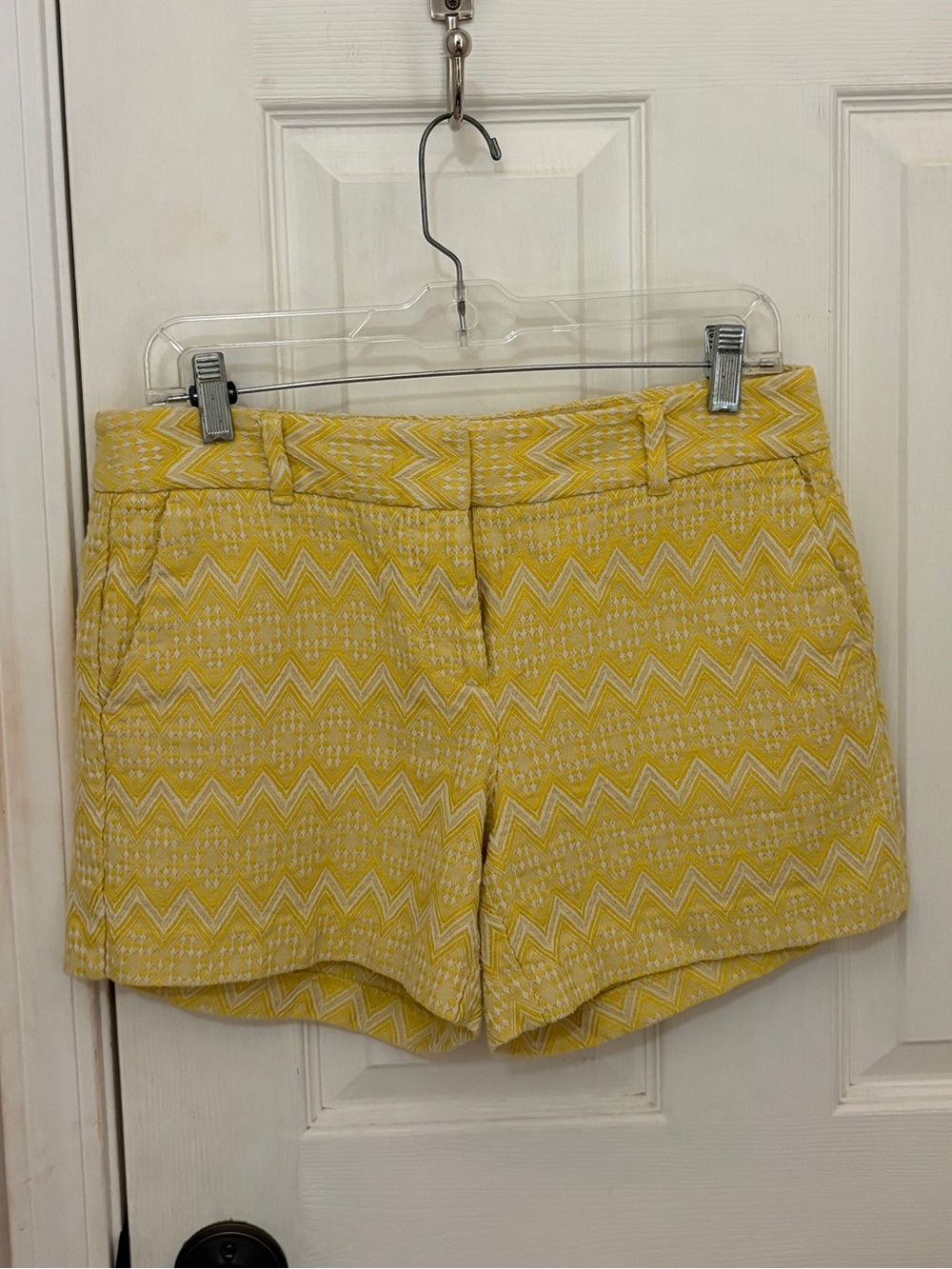 BOGO! Ann Taylor Factory Textured Zig Zag Chino Shoets in Golden Yellow & White